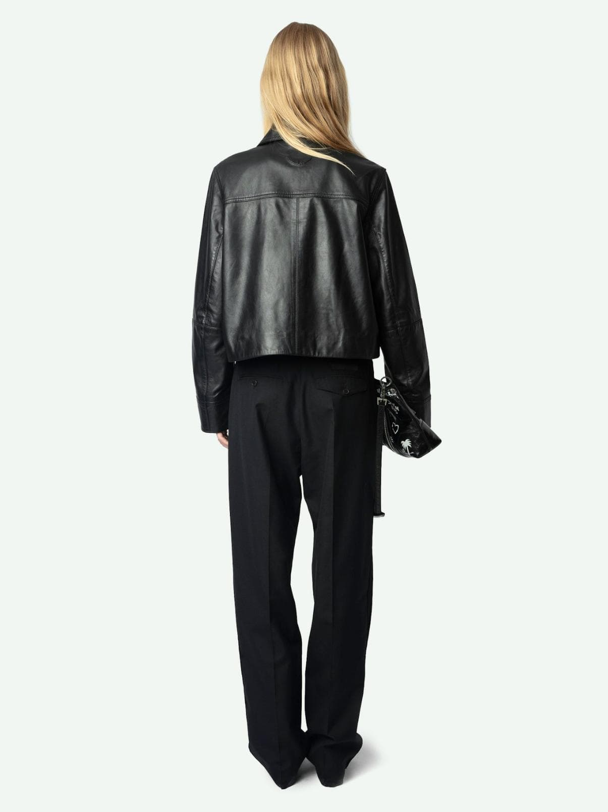 RWOW01247_BLACK_BACK_672a431ea1c49.jpg
