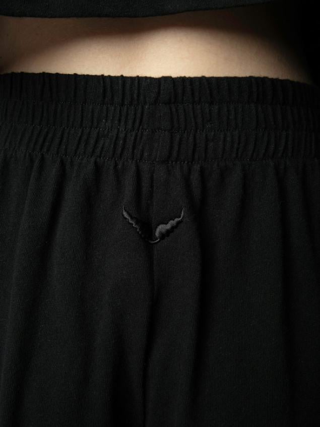 JWSP00010_BLACK_HOVER_67a9e16dcba9c.jpg